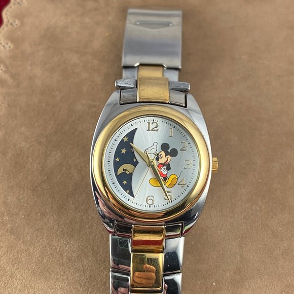 Vintage Mickey Mouse Rare Moon Phase 2 Tone Watch - Picture 3 of 6